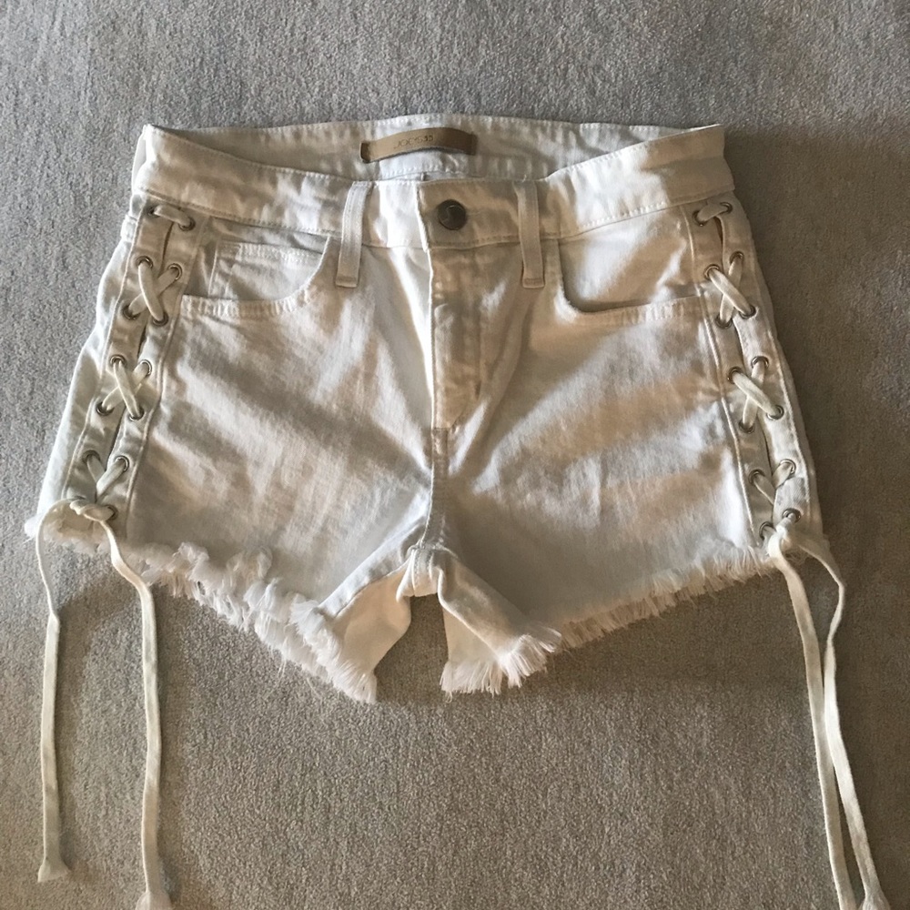Joe’s white shorts